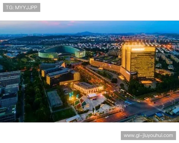 南京苏宁足球基地建设推动城市体育发展与足球产业融合升级